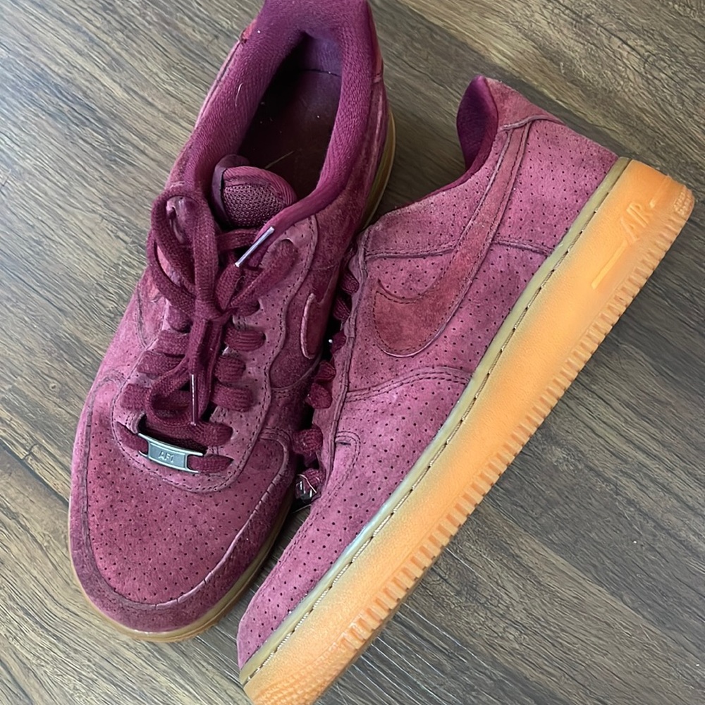 Suede AF1 (size 9) ❤️